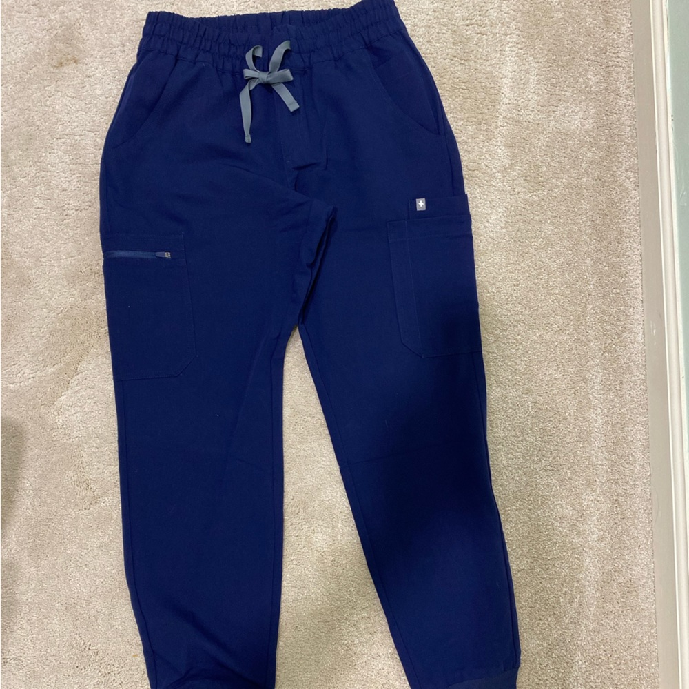 NWOT Figs Uman Joggers scrubs